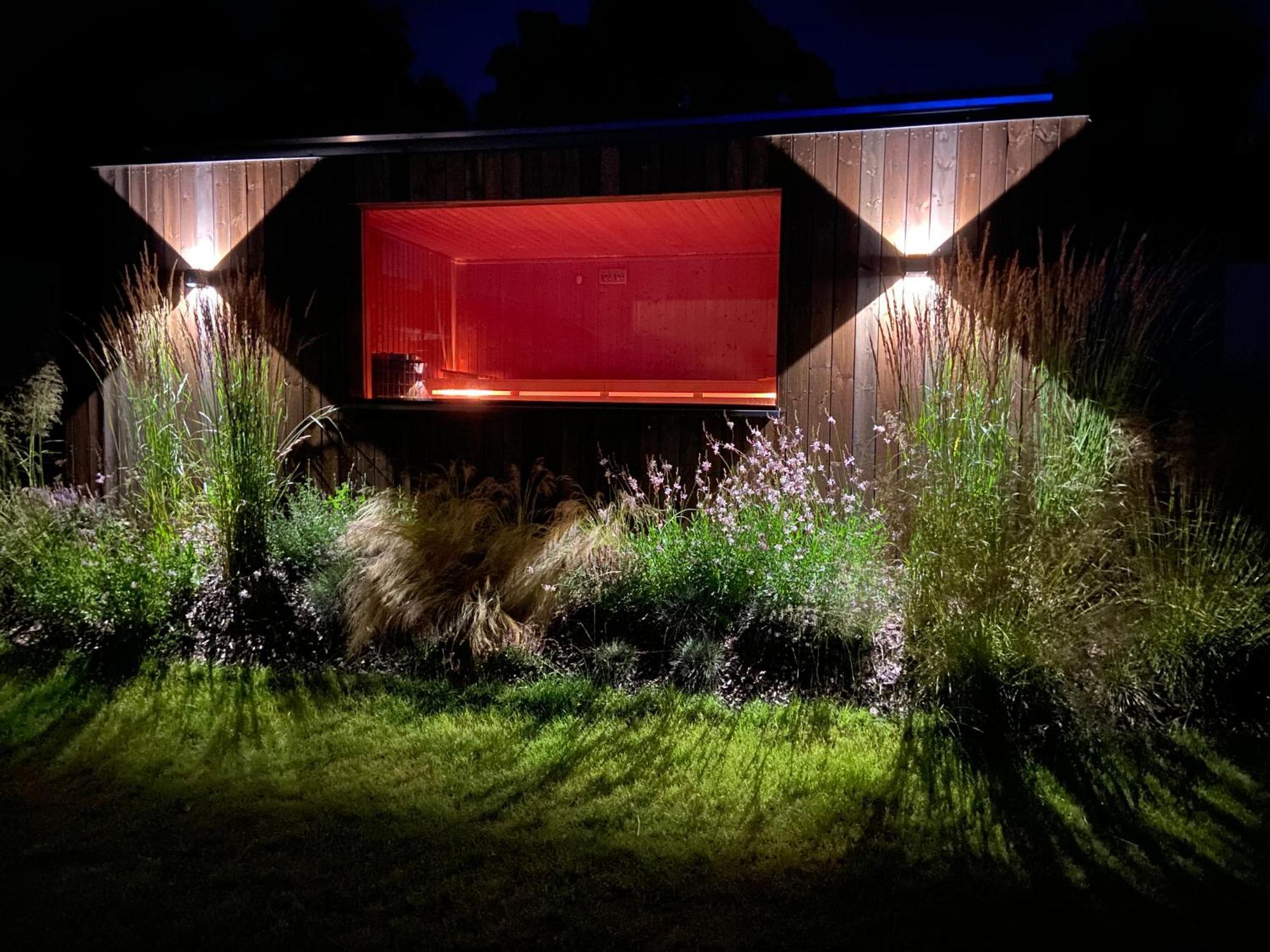 Nowe Domki Deluxe Z Widokiem Na Zatoke Z Basenem I Sauna Oslonino 外观 照片